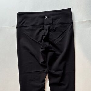Lululemon Black Crop‎ Leggings - Size 6 - (No Size Tags/ Yes Size Dot).